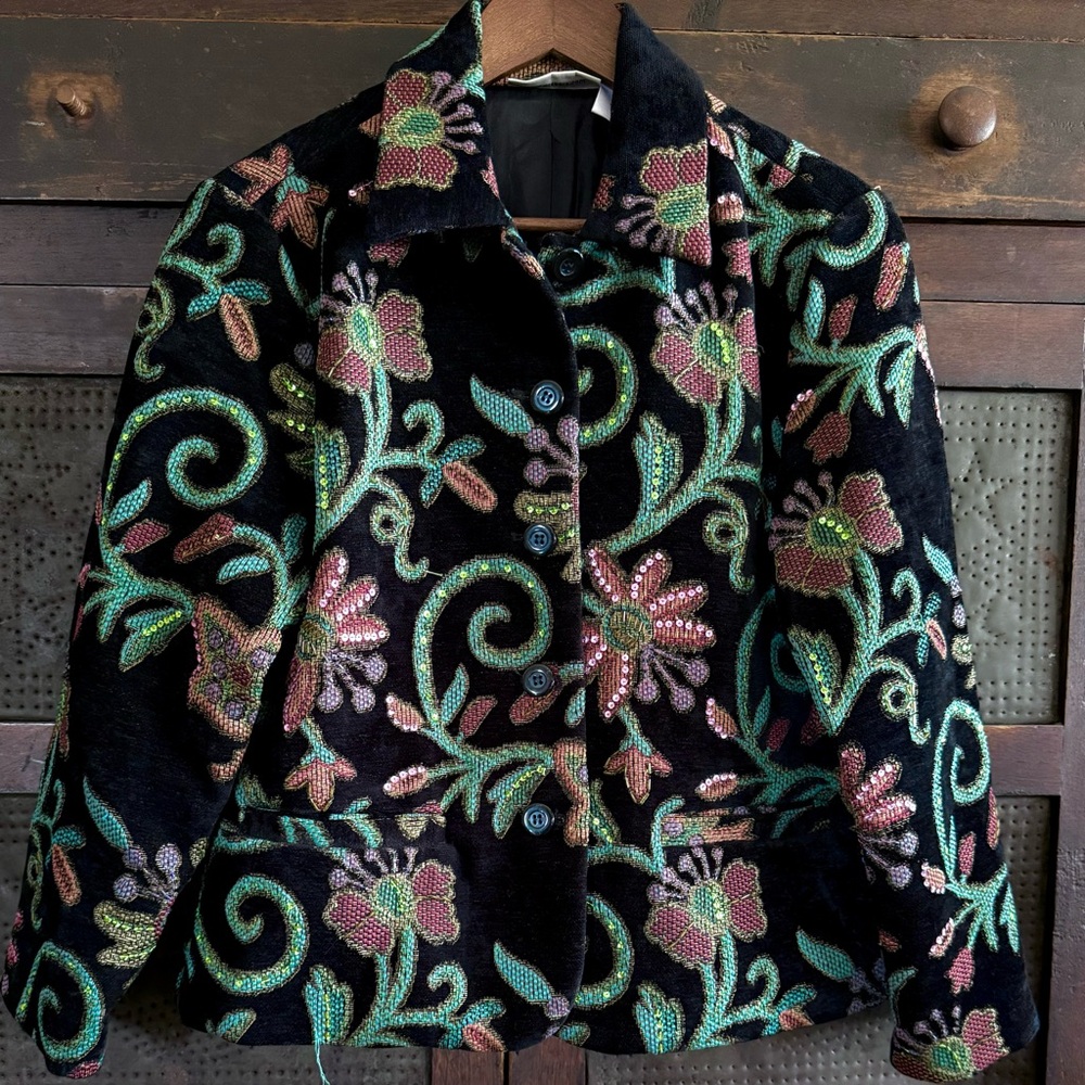 Floral Embroidered Velvet Tapestry Jacket with Sequins